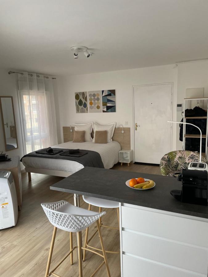 Aix Homes "Les Allees Provencales" آيكس أومبروفينس المظهر الخارجي الصورة